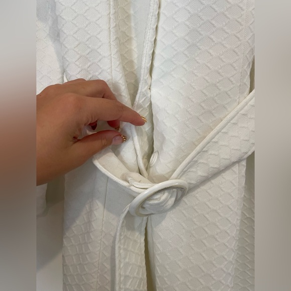 Vintage White Button Down Collared Long Sleeve Dress with Belt Pretty Pam - Picture 3 of 8